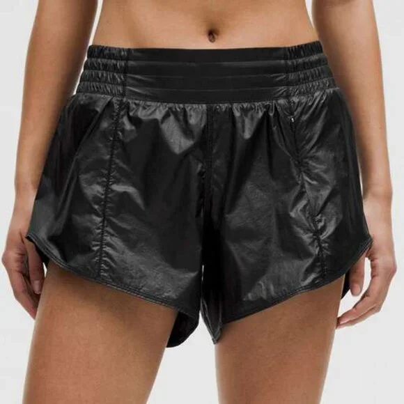 New Rare LULULEMON Hotty Hot High Rise Shorts 4" Black Matte Sheen Lined 6 - Picture 2 of 12